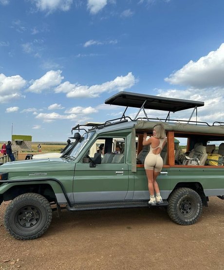 Casi Davis 完璧な女優 写真