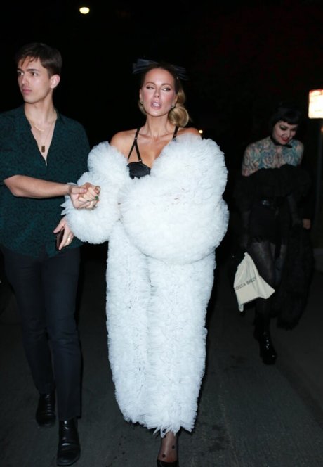 ハロウィン オンリーファン 可愛い ギャラリー