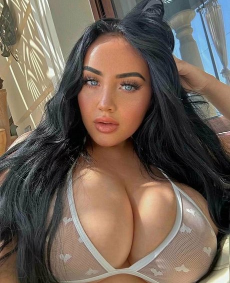 brunettebabiii スター 裸 画像