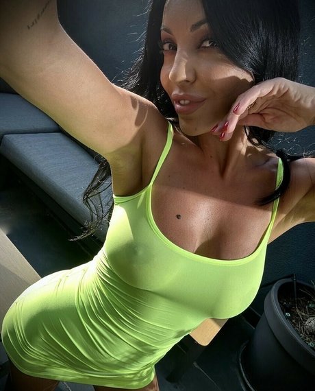 太めのブロンドオンリーファンズ ベスト 画像