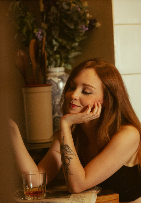 Flavia Sayuri 高品質のポルノスター ギャラリー