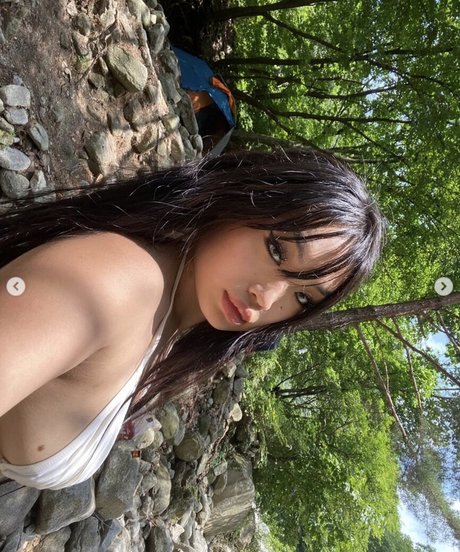 セクシーなドレスOnlyFans 裸 画像