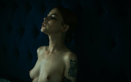 足フェチオンリーファンズ アダルト 画像