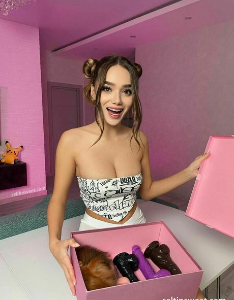 Seltin Sweety ポルノモデル ギャラリー