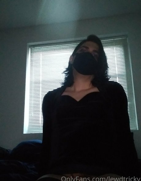 lewdtricky セクシー女優 写真