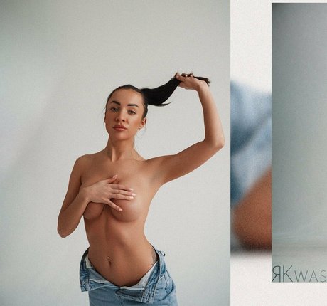 marikadurka__ アートモデル ギャラリー