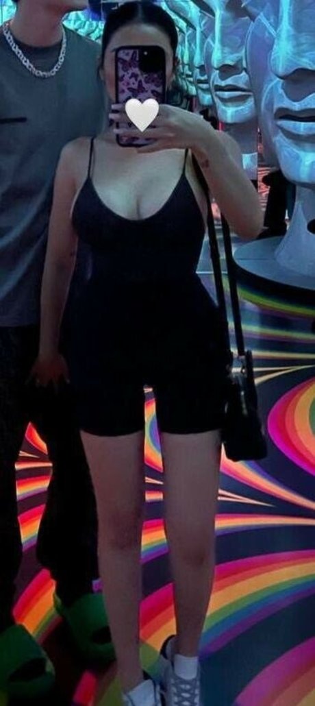 Ellerie Marie ヌード女優 アーカイブ