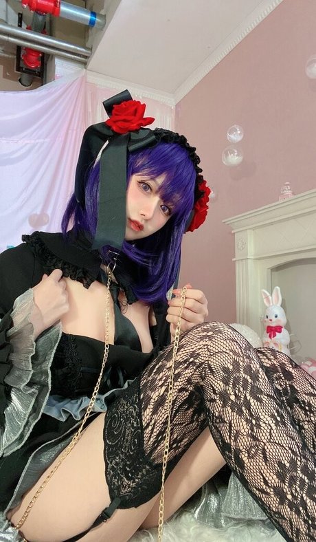 毛深いラテン系オンリーファンズ ホットヌード 画像