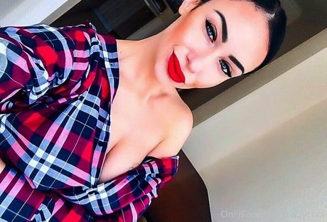 プールファックOnlyFans トップ 写真