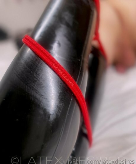 ブルネットの猫OnlyFans セクシーヌード アーカイブ