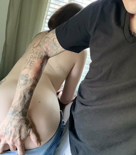 自然な赤毛のオンリーファンズ ポルノ アーカイブ