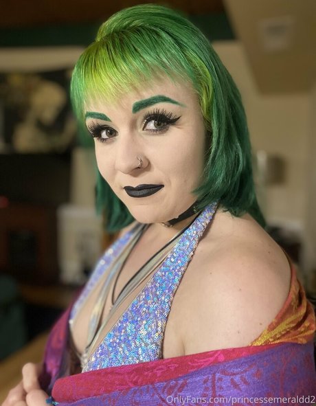 princessemeraldd2 アダルトスター アーカイブ