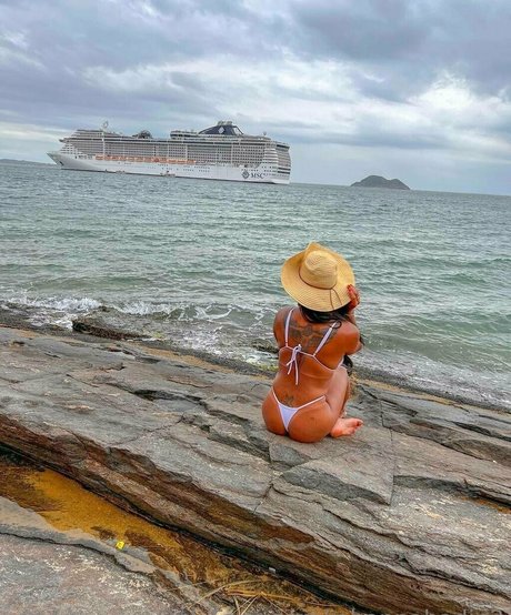 johannabadin2 アダルトスター 写真