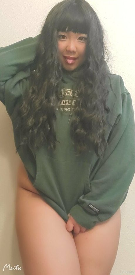 巨乳で曲線美のOnlyFans 無料アダルト 画像