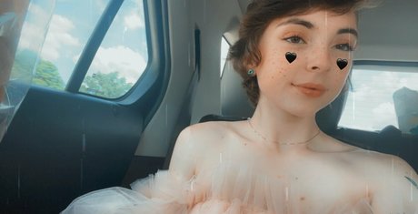 neonalice333 ホット女優 写真