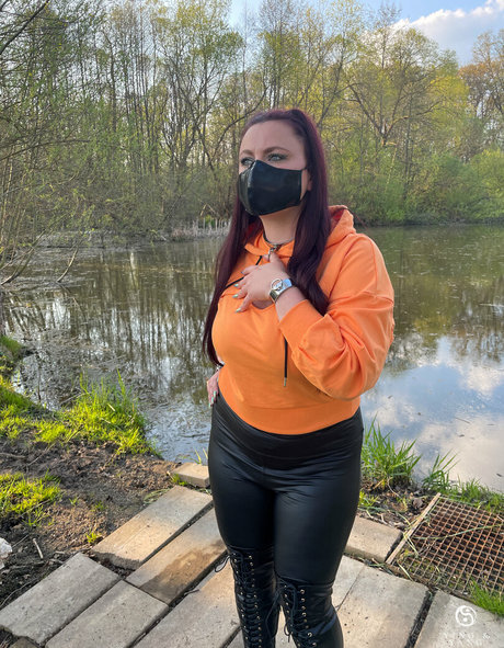 日本の女子高生OnlyFans 無料ポルノ ギャラリー