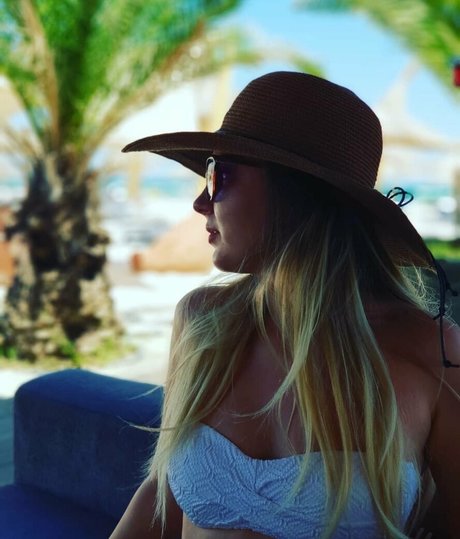 tsdelia 裸のモデル 画像