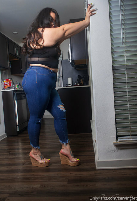 若い黒人女性オンリーファンズ ホットxxx 写真