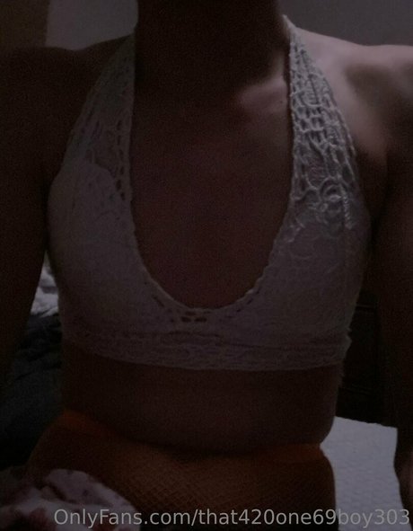 that420one69boy303 アートスター 写真