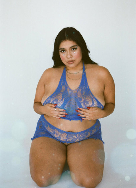 Devicartel ポルノスター 写真