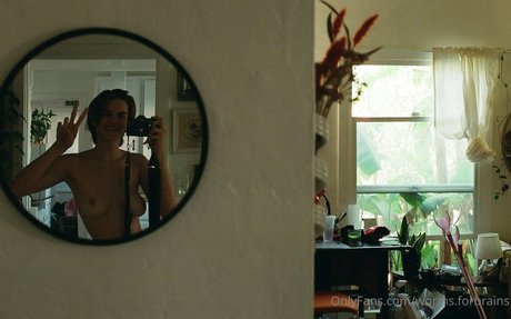 worms forbrains ポルノスター 写真