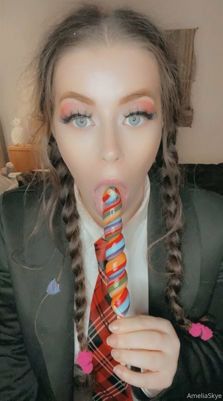 ameliaskye ヌードモデル ギャラリー