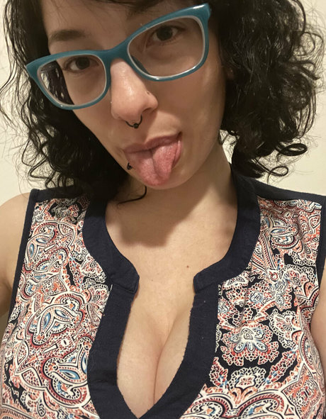 ブルネットのPOV OnlyFans 美しいxxx 写真