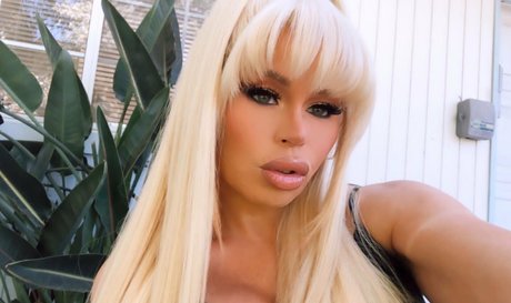 nikkidelano 高品質のポルノスター 画像