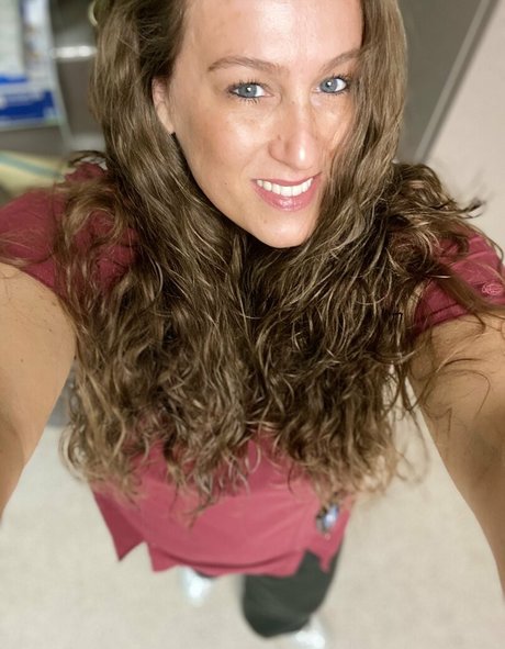 ぽっちゃり 主観視点 OnlyFans 可愛い 写真