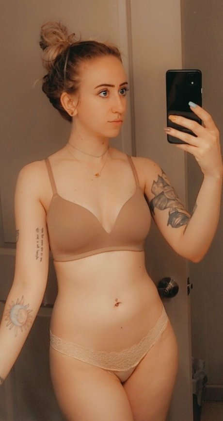 小人ヌードオンリーファンズ HD 画像