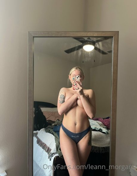 小柄なティーンオンリーファン ホットポルノ 写真