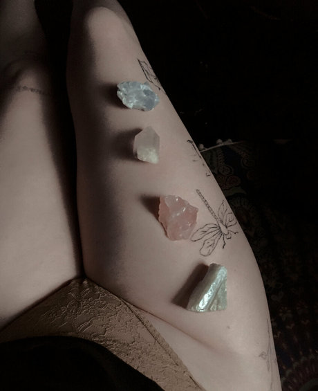 義理の妹オンリーファンズ セクシーヌード 写真