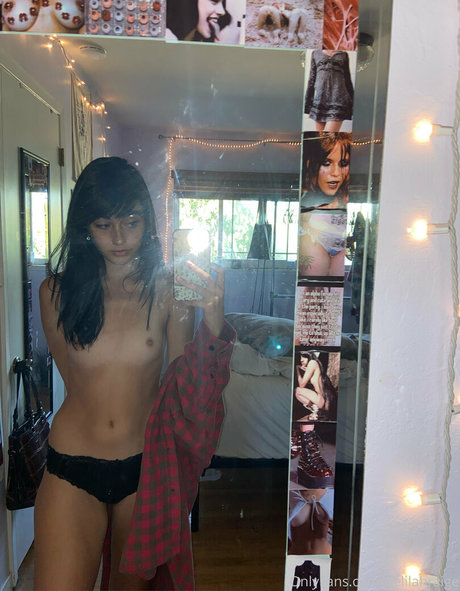 delilahraige 素敵なモデル ギャラリー