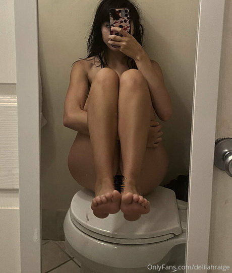 若い黒人女性オンリーファンズ 無料ヌード 写真