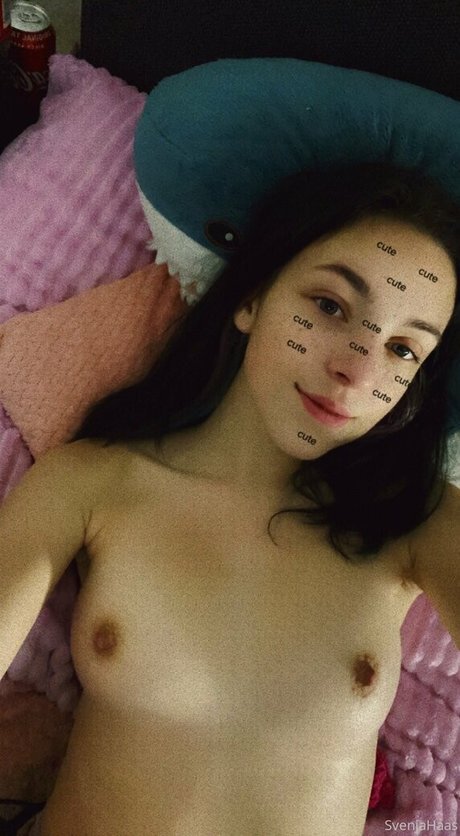 白いお尻のOnlyFans ヌード 画像