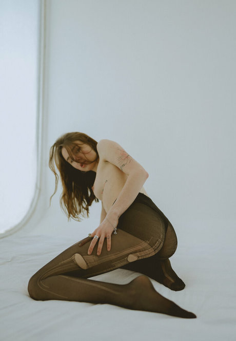 巨乳のオンリーファンズ 無料ポルノ 写真