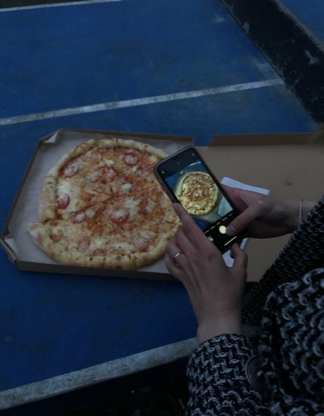 垂れ下がった熟女OnlyFans 美しいポルノ 写真