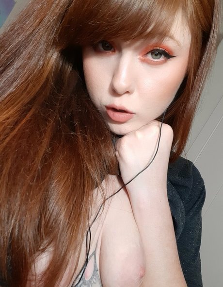 妊娠中のアジア人オンリーファンズ アートxxx ギャラリー