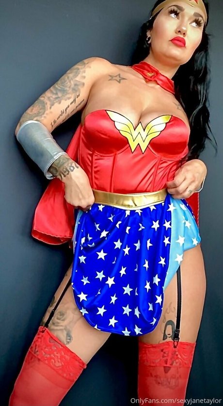 黒猫のOnlyFans ポルノグラフィック 写真