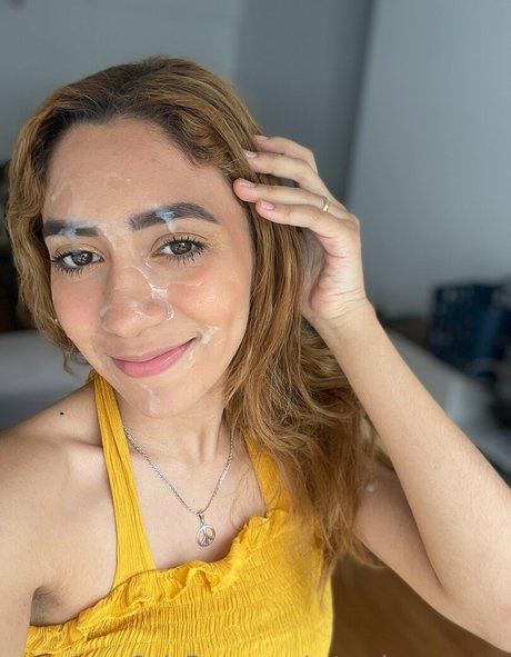 ポーグ xxx オンリーファンズ 美しいヌード 写真