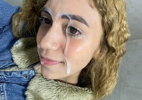 artemiscarmona ポルノスター ヌード 写真