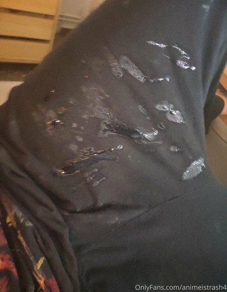 animeistrash4 エロティック女優 写真