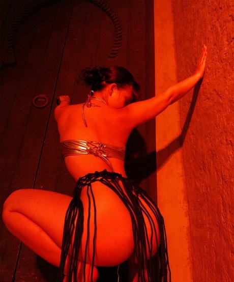 BBC売春婦OnlyFans ポルノグラフィック 画像