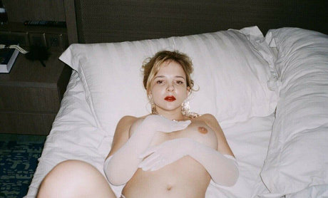 Katru ru ポルノスター ヌード 画像