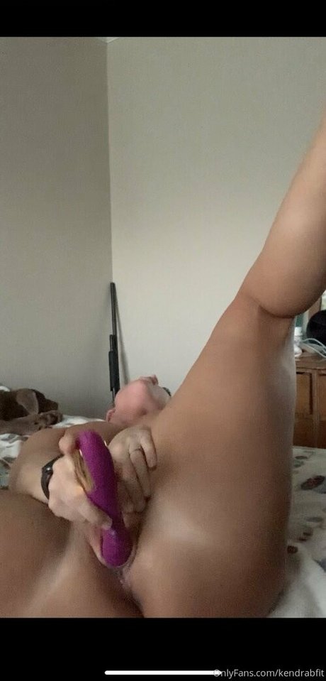 JOIティーンオンリーファンズ ポルノグラフィック 画像