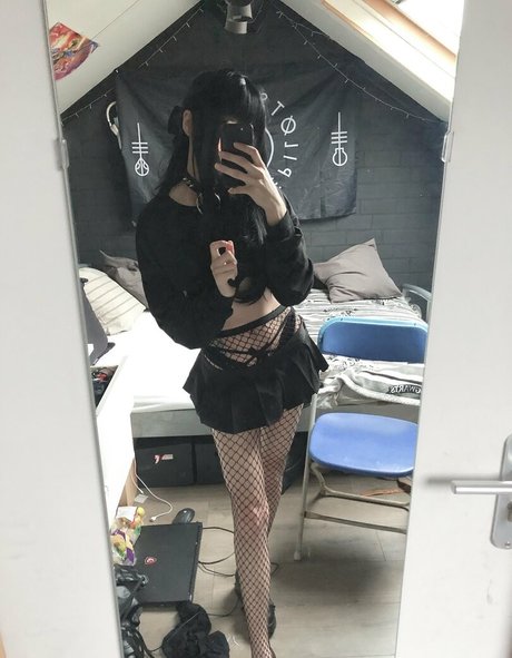 アジアの若者OnlyFans ホットxxx ギャラリー