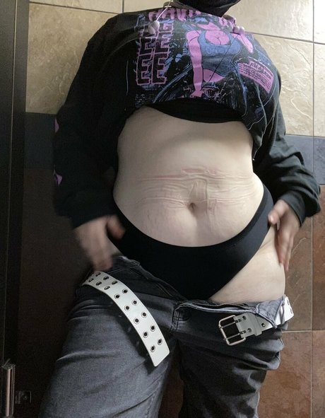 pixiiestixx ポルノスター HD 画像