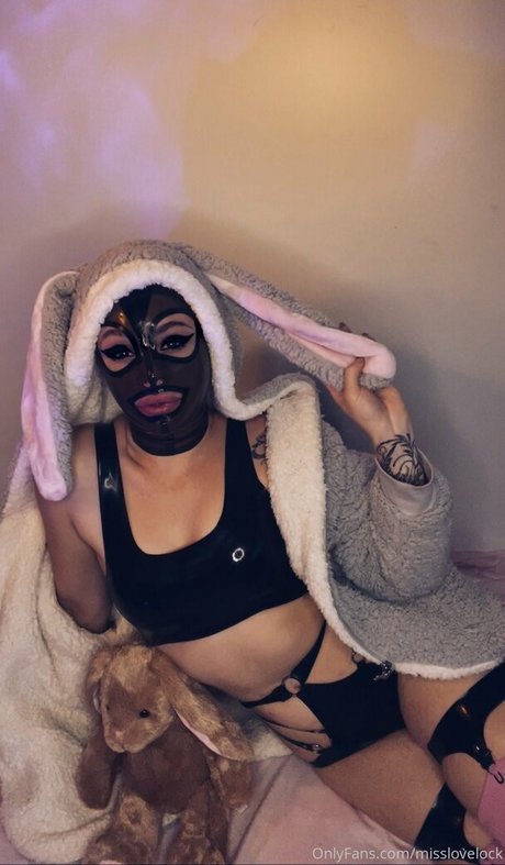 2024年のトップOnlyFans ポルノグラフィック 写真