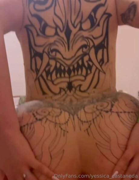 フィットネスインフルエンサーオンリーファンズ 無料ポルノ 画像