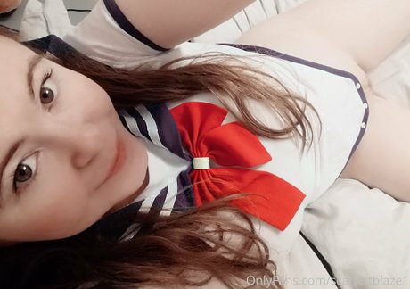 曲線美のラテン系オンリーファンズ えろ ギャラリー